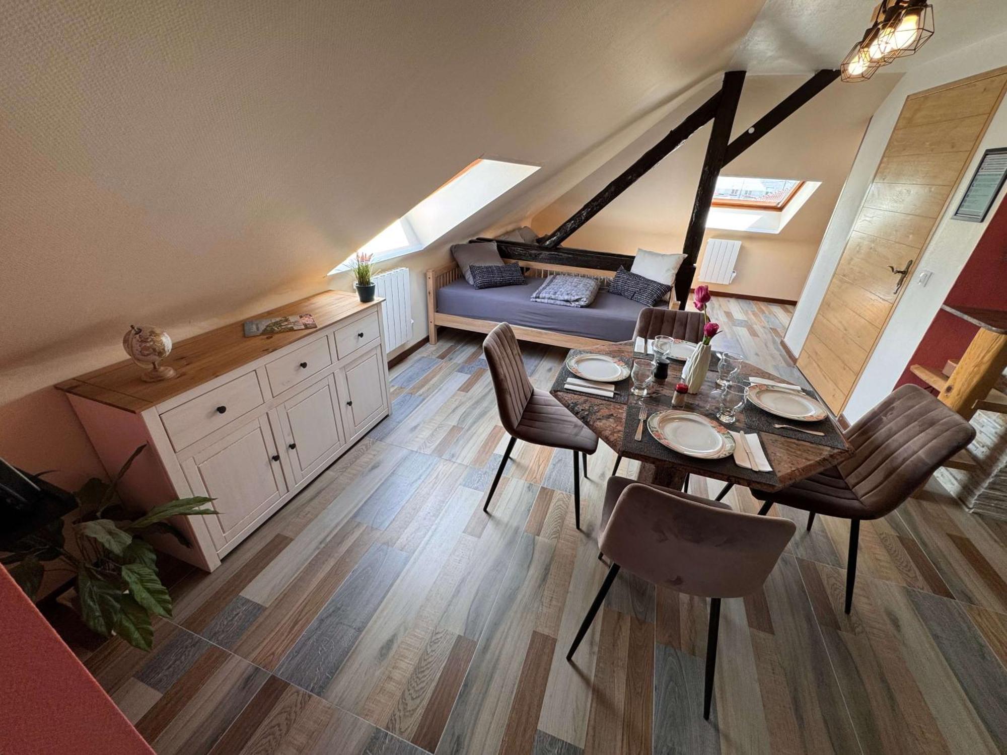 Private & Comfortable Apartments Puttelange-aux-Lacs Bagian luar foto